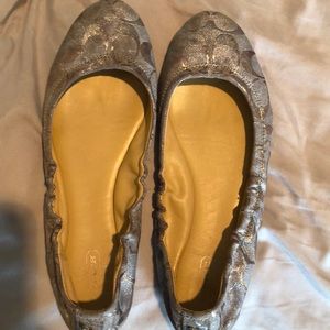 Coach flats